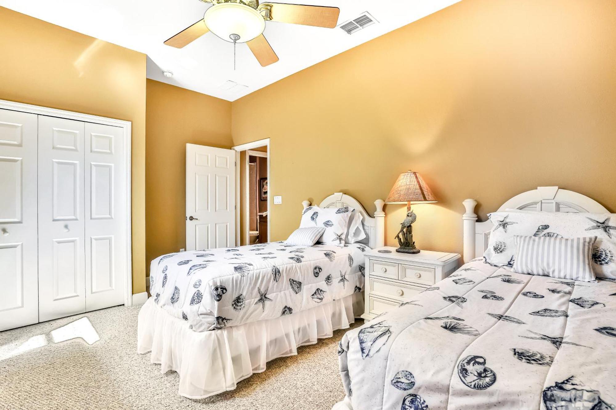 Cinnamon Sunrise Palm Coast Rom bilde