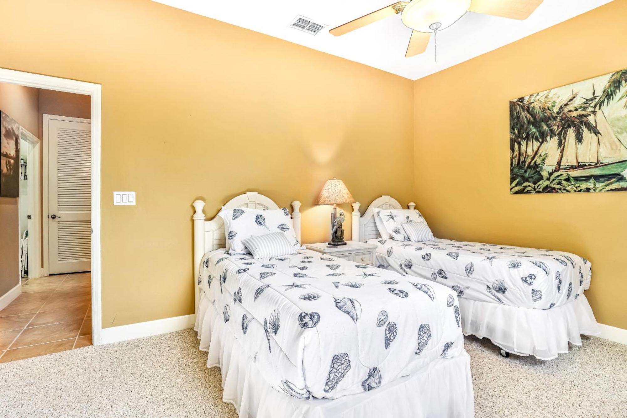 Cinnamon Sunrise Palm Coast Rom bilde
